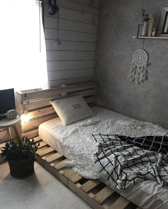 Dekor kamar tidur sederhana unik kayu
